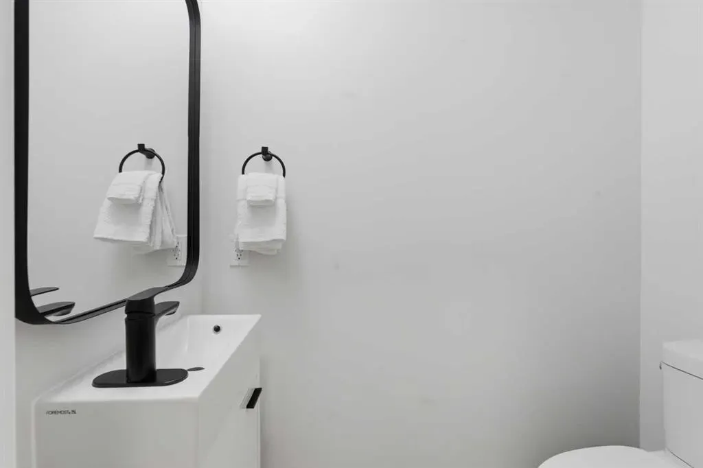 146 Springbluff Heights SW