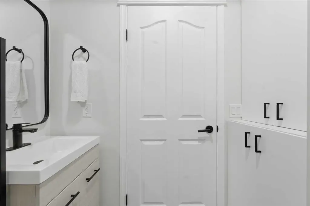 146 Springbluff Heights SW