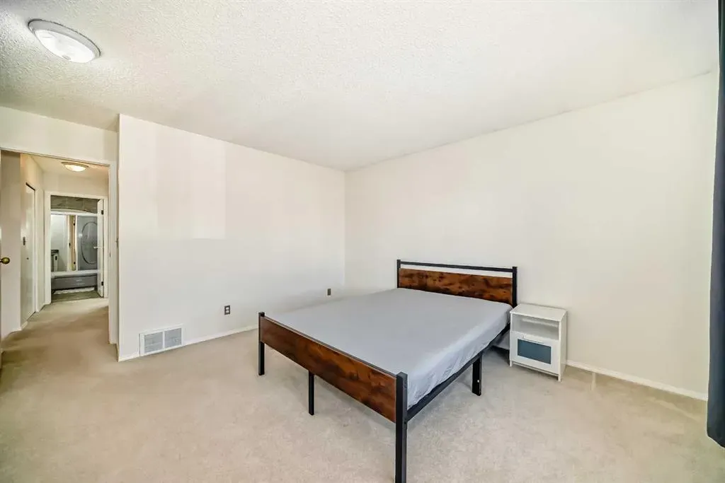 172 Sunvale Crescent SE