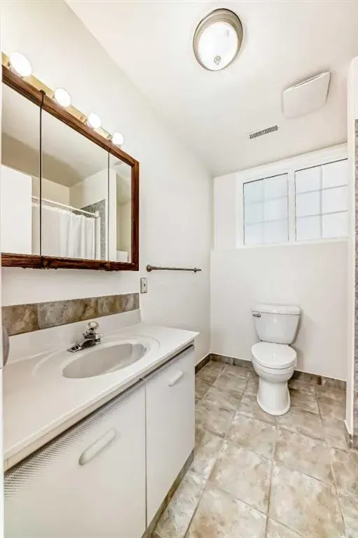 172 Sunvale Crescent SE