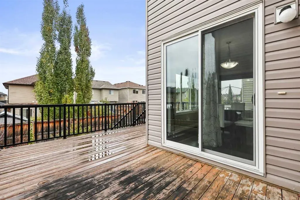 341 Bridleridge View SW