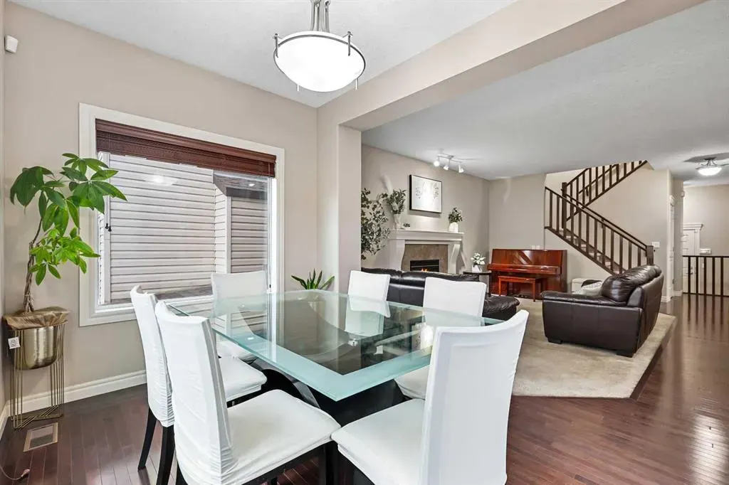 341 Bridleridge View SW