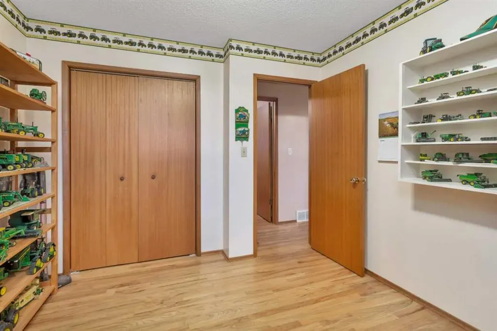 38349 Range Road 270, #8