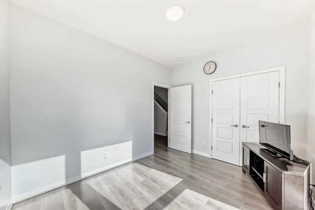 120 Belmont Boulevard SW