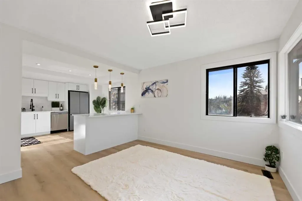 26 Glamis Gardens SW