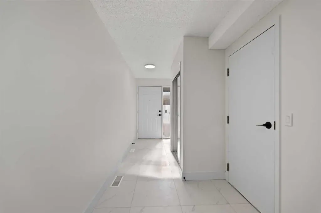 26 Glamis Gardens SW