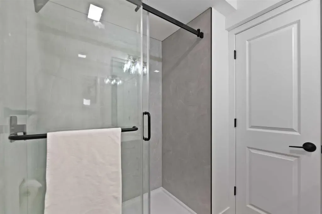 26 Glamis Gardens SW