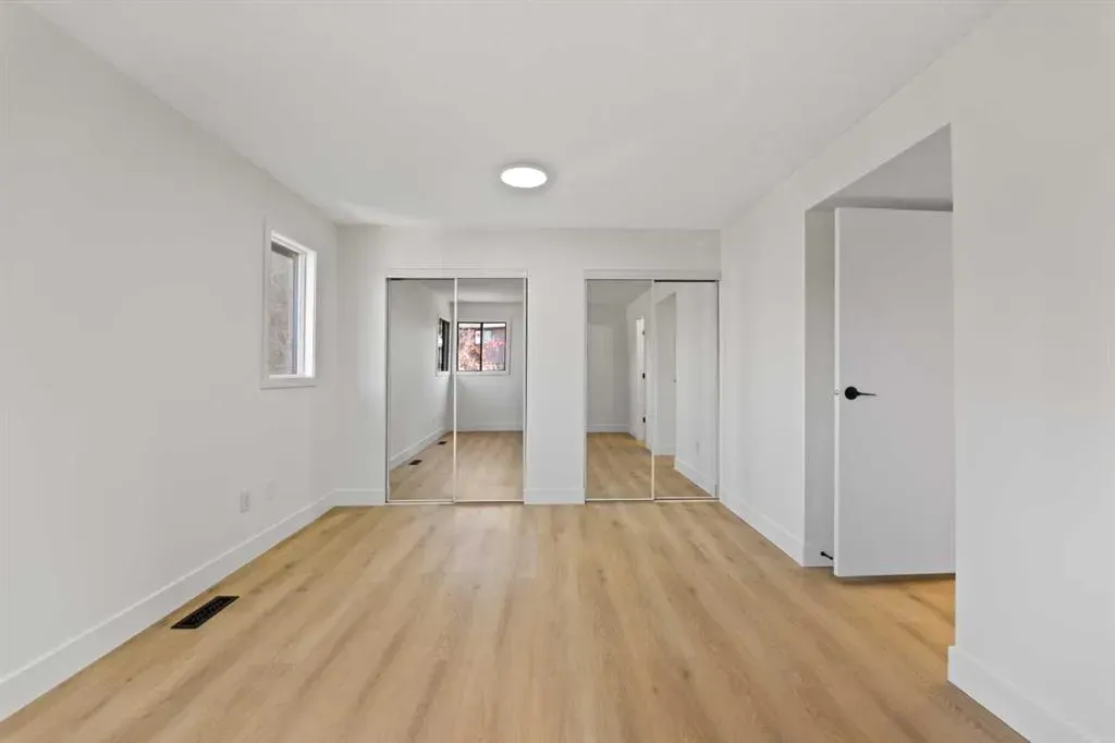 26 Glamis Gardens SW