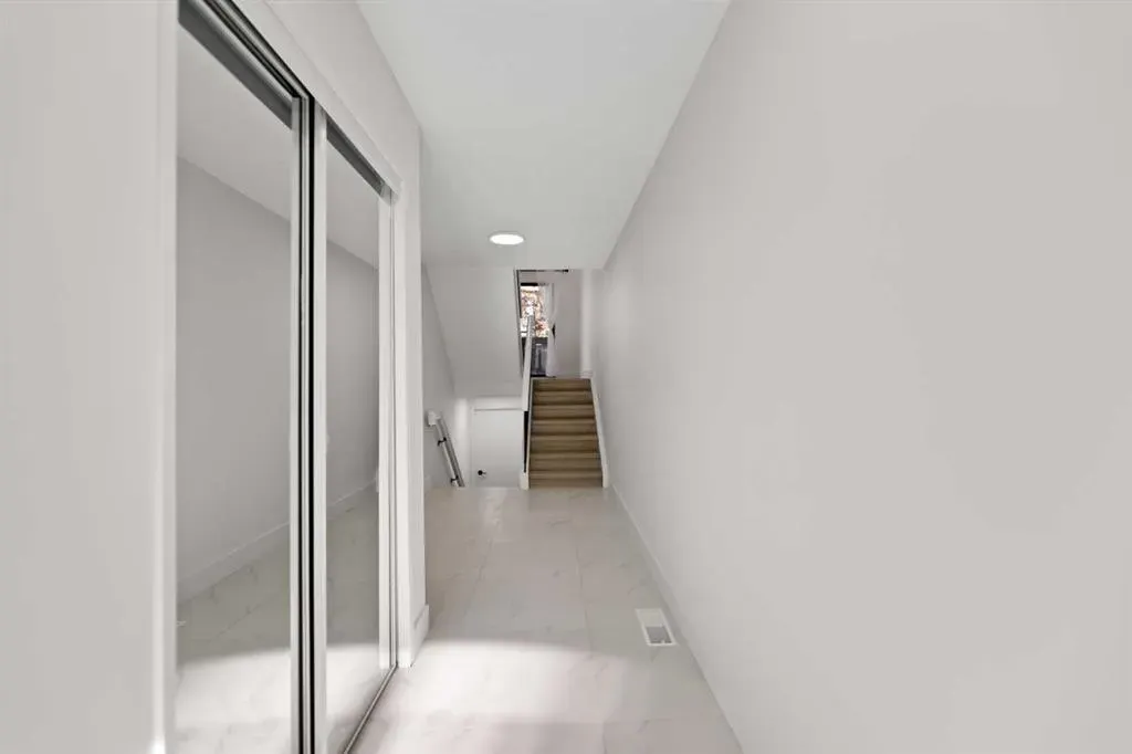 26 Glamis Gardens SW