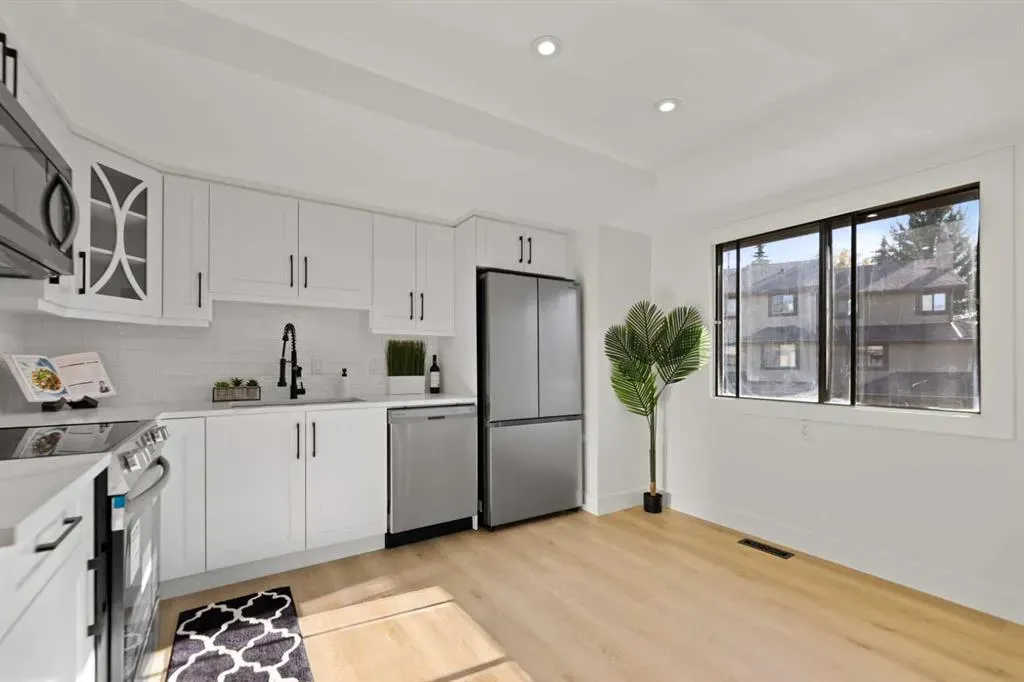 26 Glamis Gardens SW