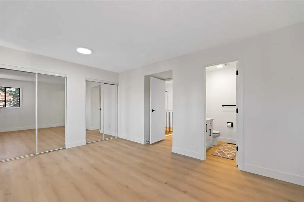 26 Glamis Gardens SW