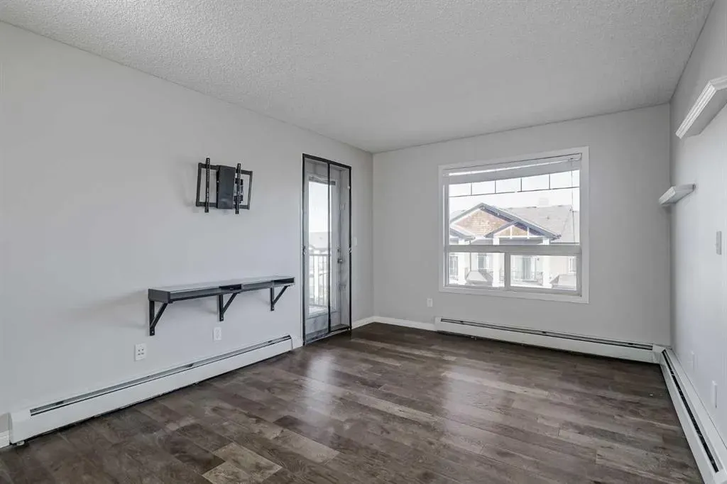 60 Panatella Street NW, #4420