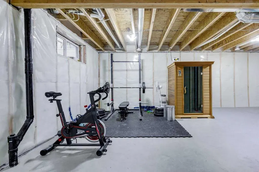 106 Magnolia Terrace SE