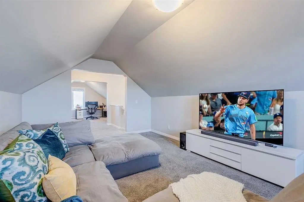 106 Magnolia Terrace SE