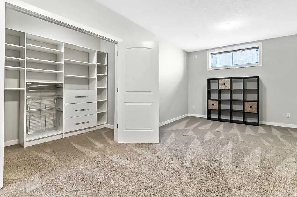 14 Crystal Green Grove