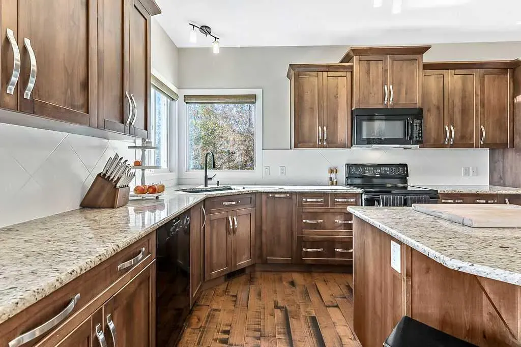 14 Crystal Green Grove