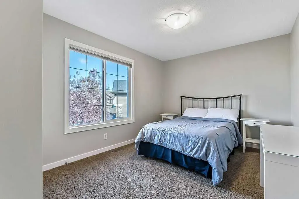 14 Crystal Green Grove