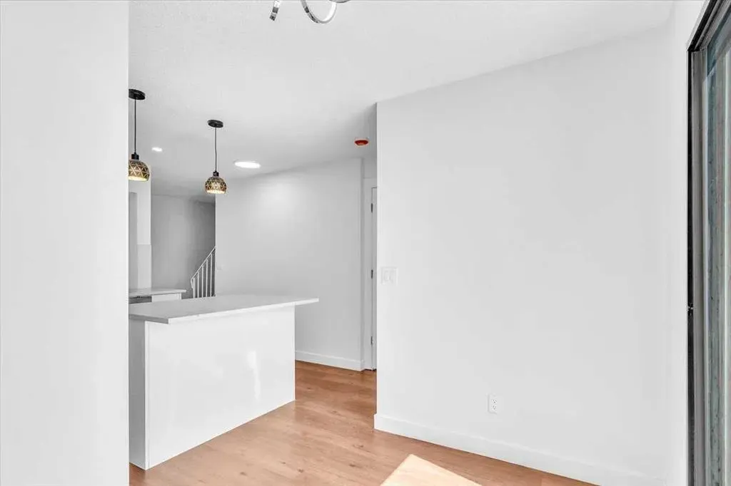 99 Shawmeadows Close SW