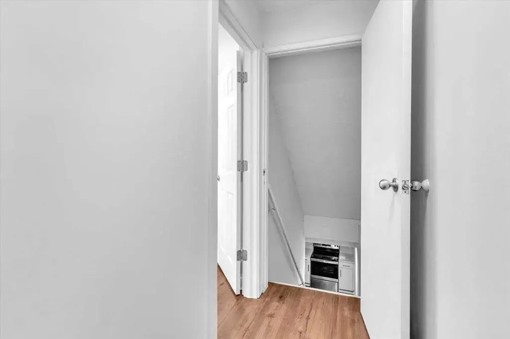 99 Shawmeadows Close SW