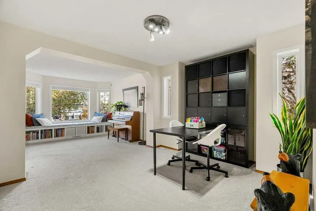 151 Mt Gibraltar Heights SE