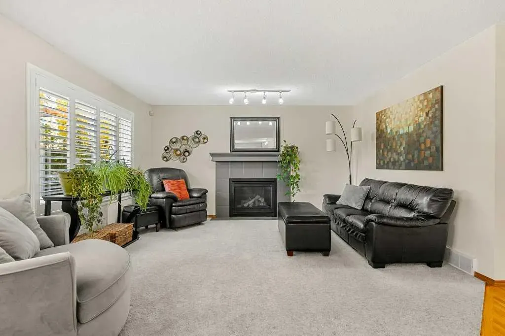 151 Mt Gibraltar Heights SE