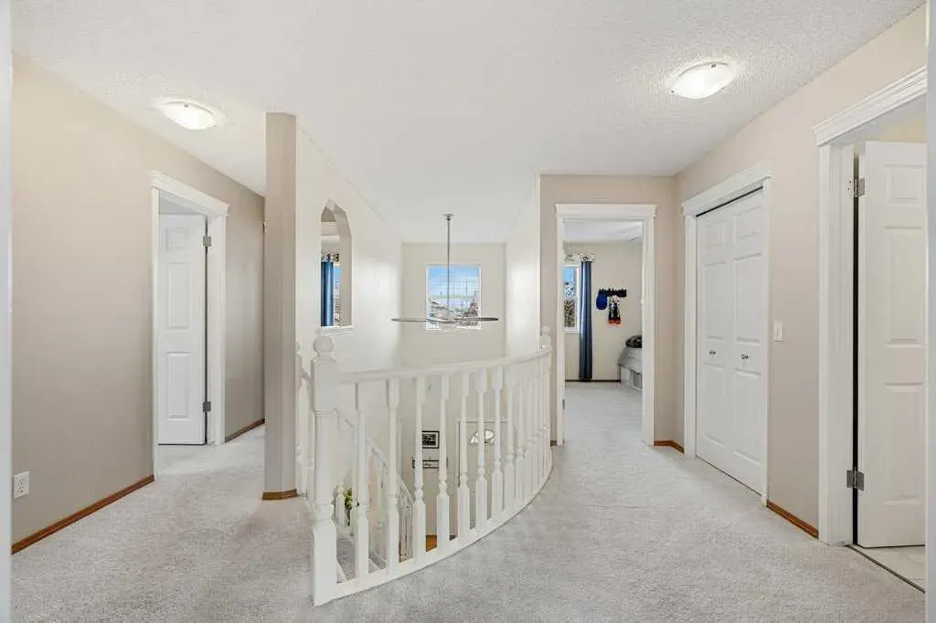 151 Mt Gibraltar Heights SE