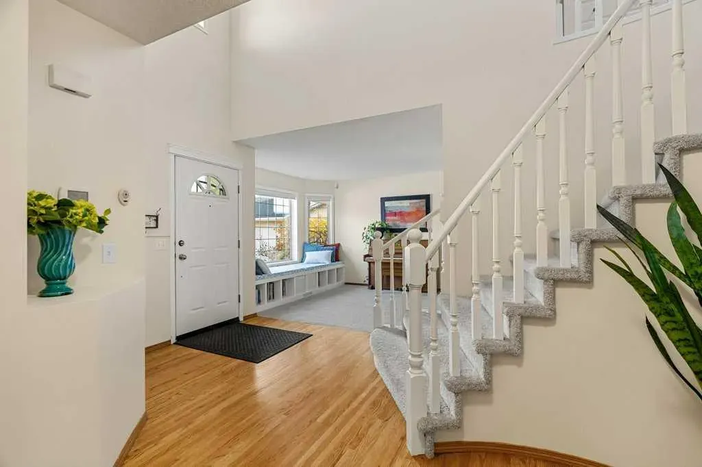 151 Mt Gibraltar Heights SE