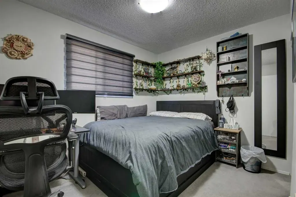 2200 Woodview Drive SW, #602