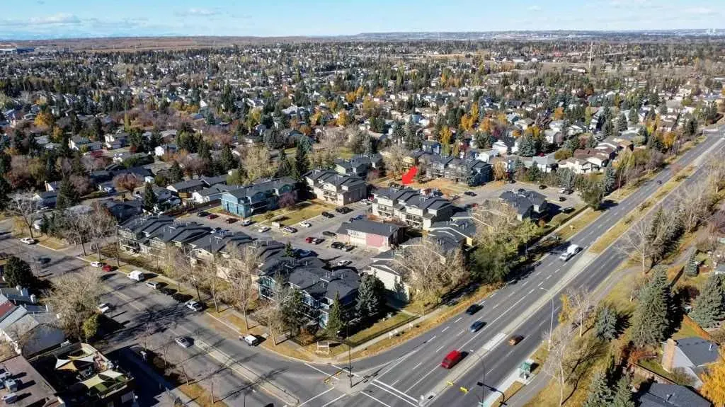 2200 Woodview Drive SW, #602