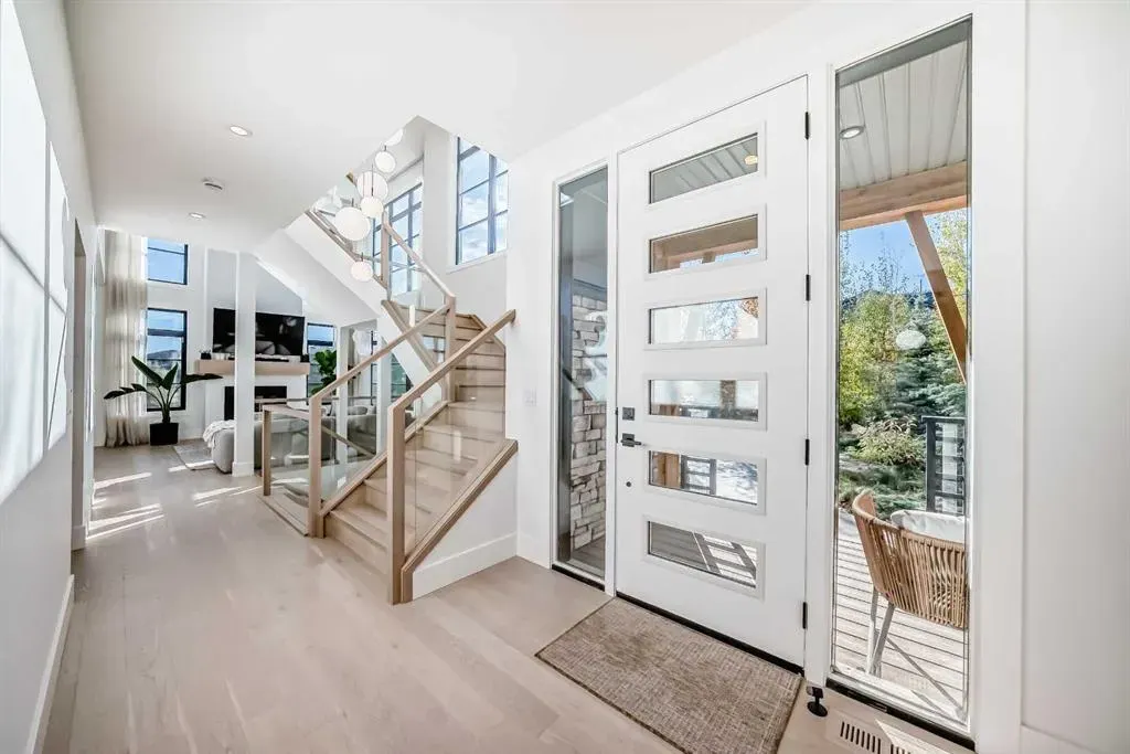 26 Treeline Common SW