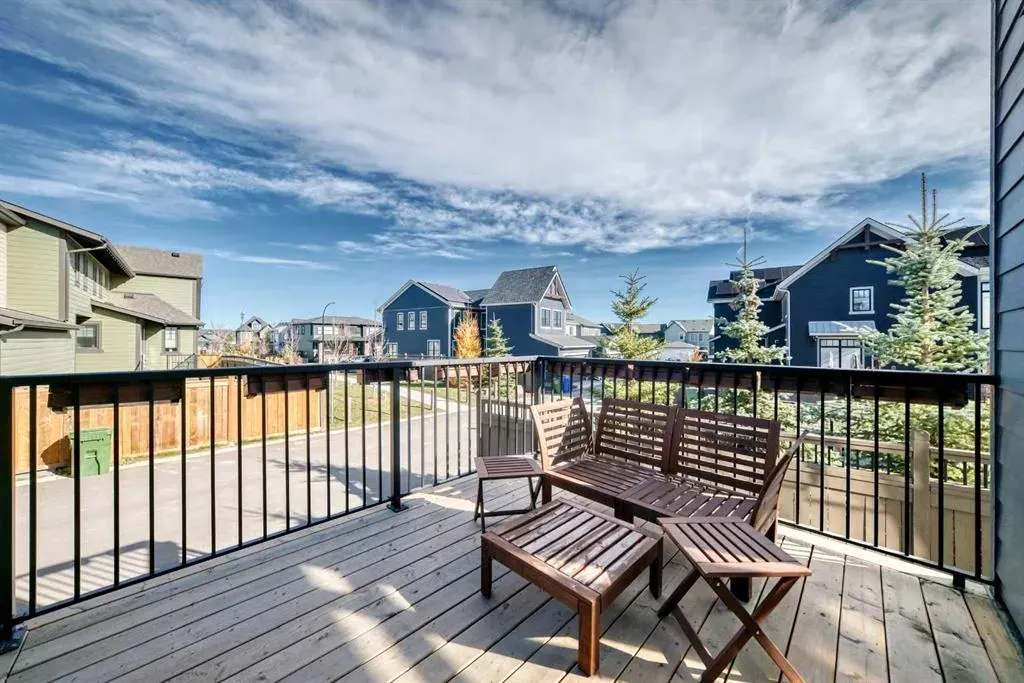 26 Treeline Common SW