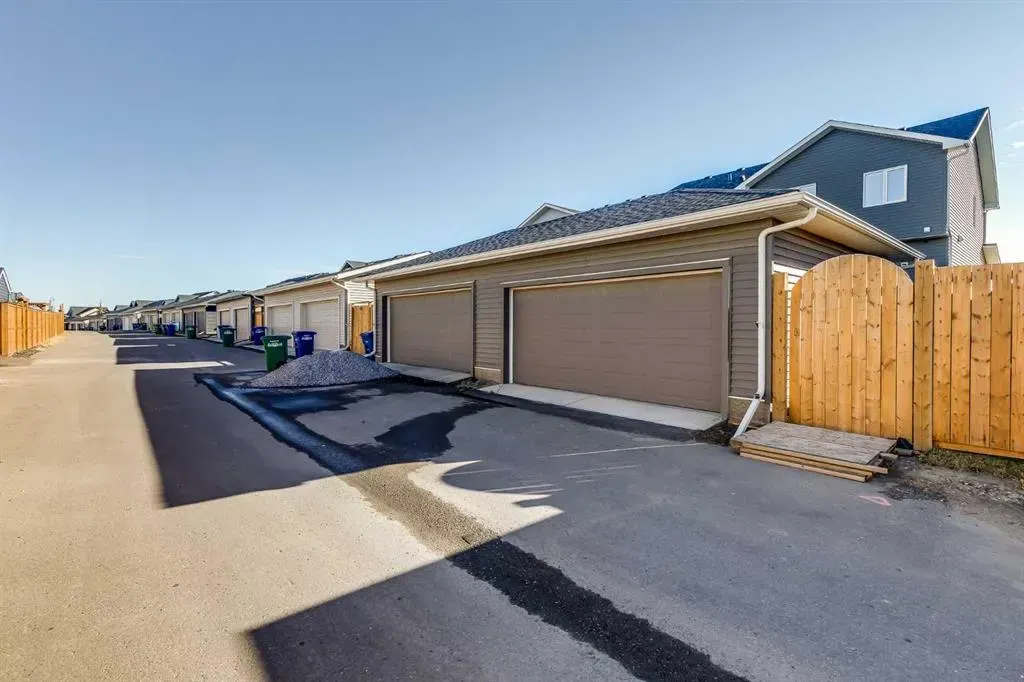 492 Reynolds Avenue SW