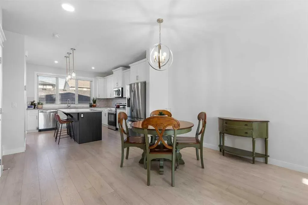 492 Reynolds Avenue SW