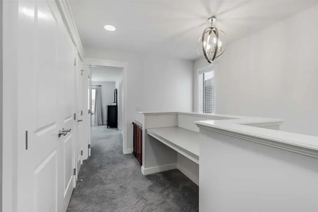 492 Reynolds Avenue SW