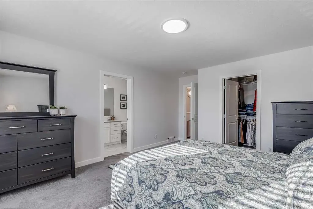 492 Reynolds Avenue SW