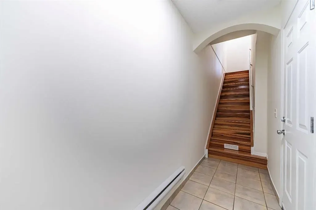 121 Eversyde Point SW