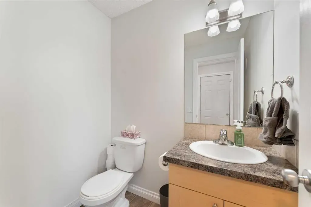 130 Woodborough Terrace SW