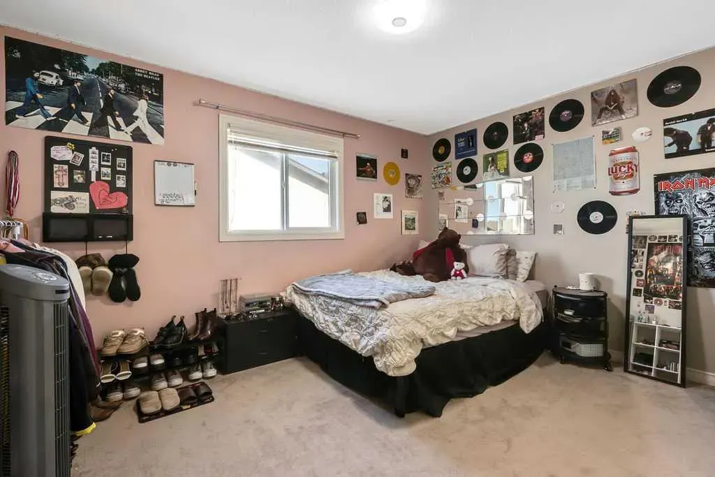 30 Drake Landing Road