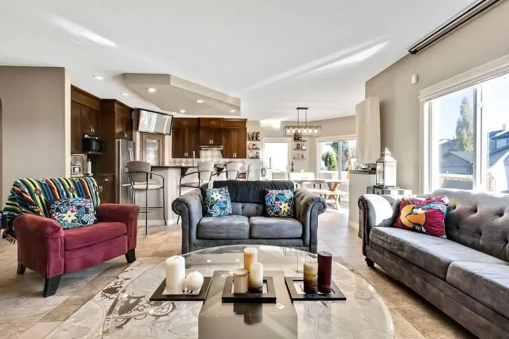 30 Drake Landing Road