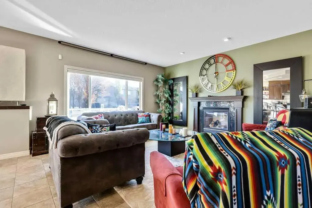 30 Drake Landing Road