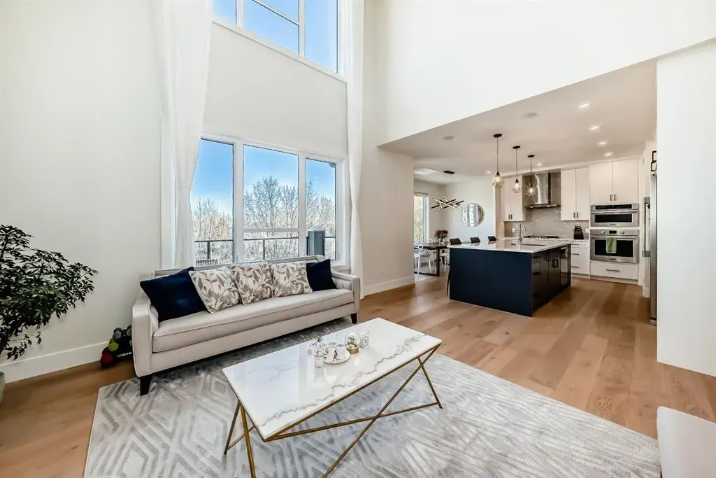 76 ROCK LAKE View NW