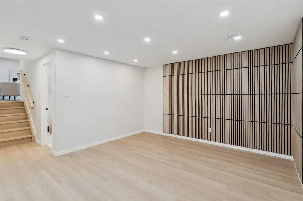 9607 Oakhill Drive SW