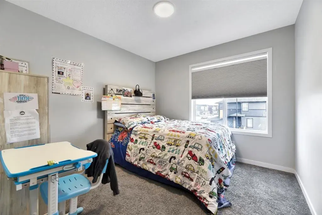 15 Creekside Grove SW