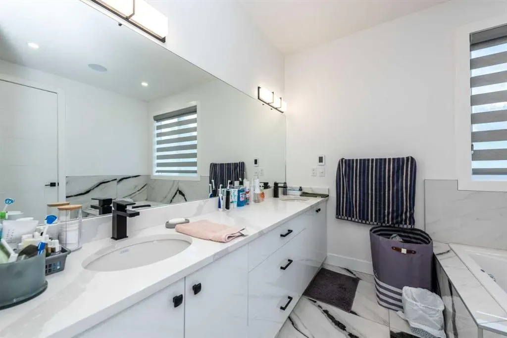 53 Hampstead Mews NW