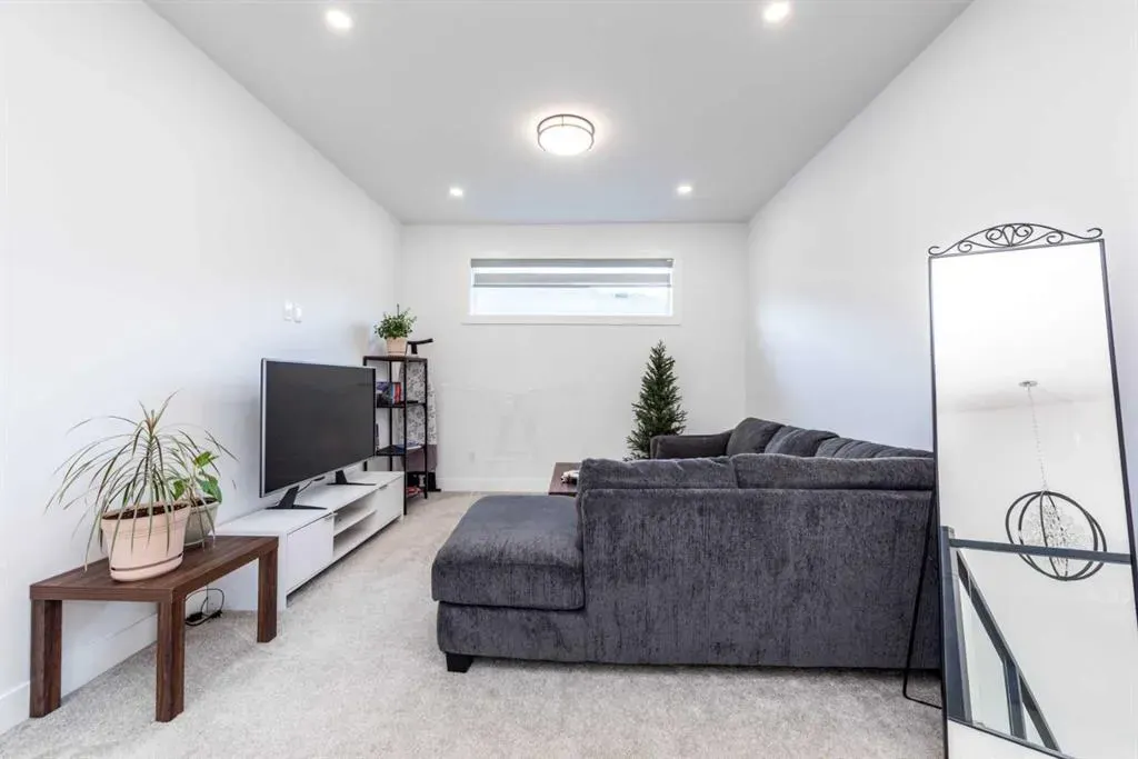 53 Hampstead Mews NW