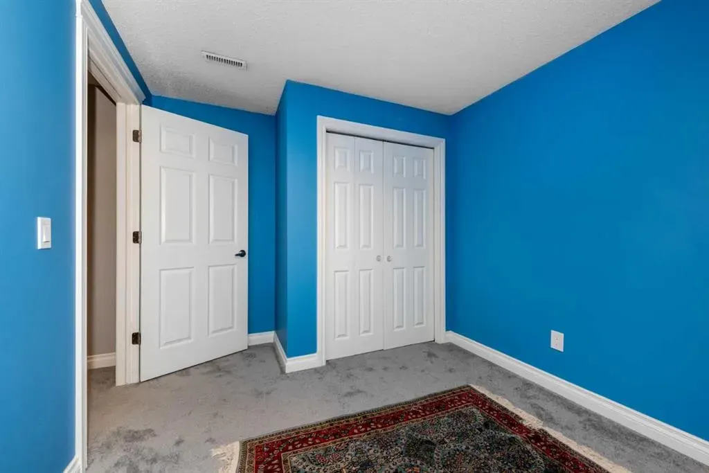 190 Everstone Drive SW