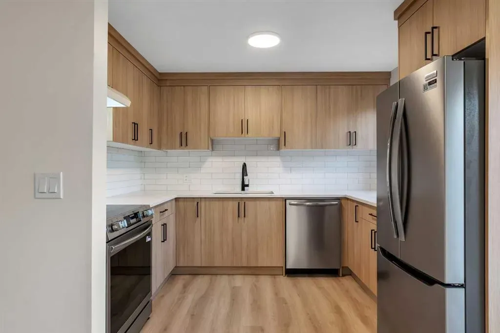 23 Glamis Drive SW, #64