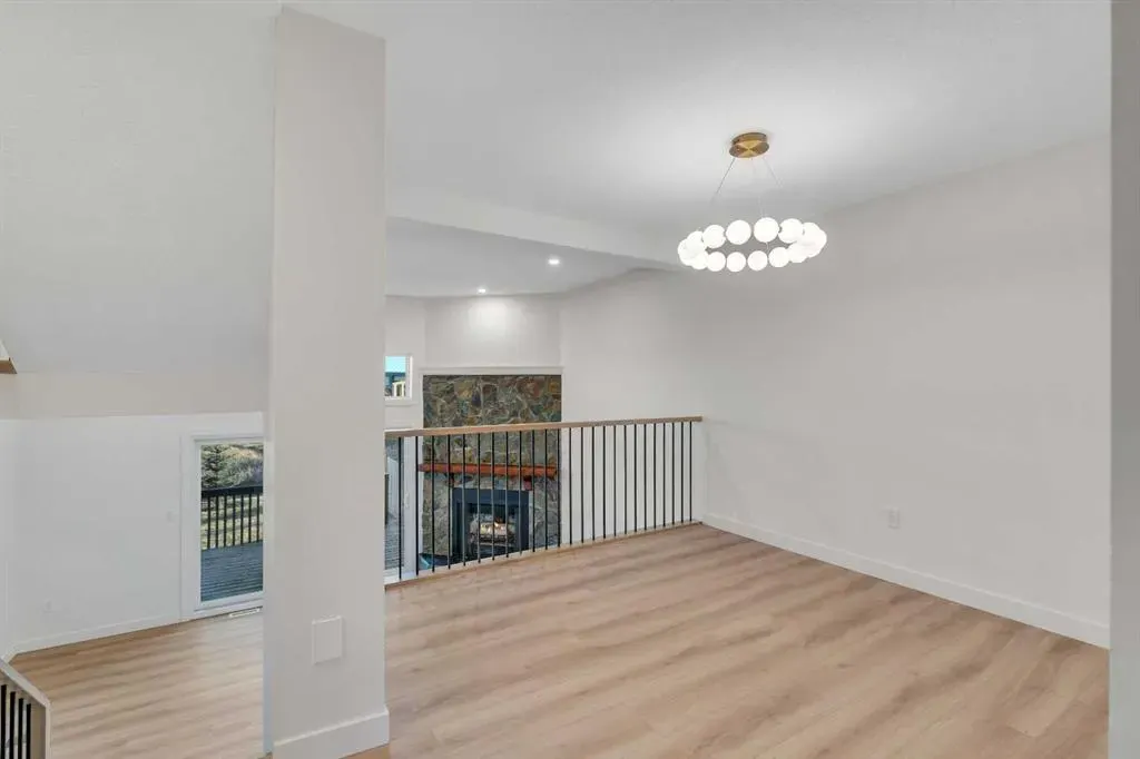 23 Glamis Drive SW, #64