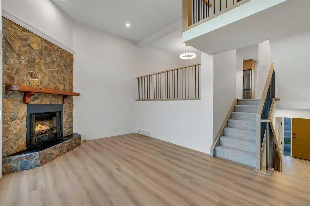 23 Glamis Drive SW, #64