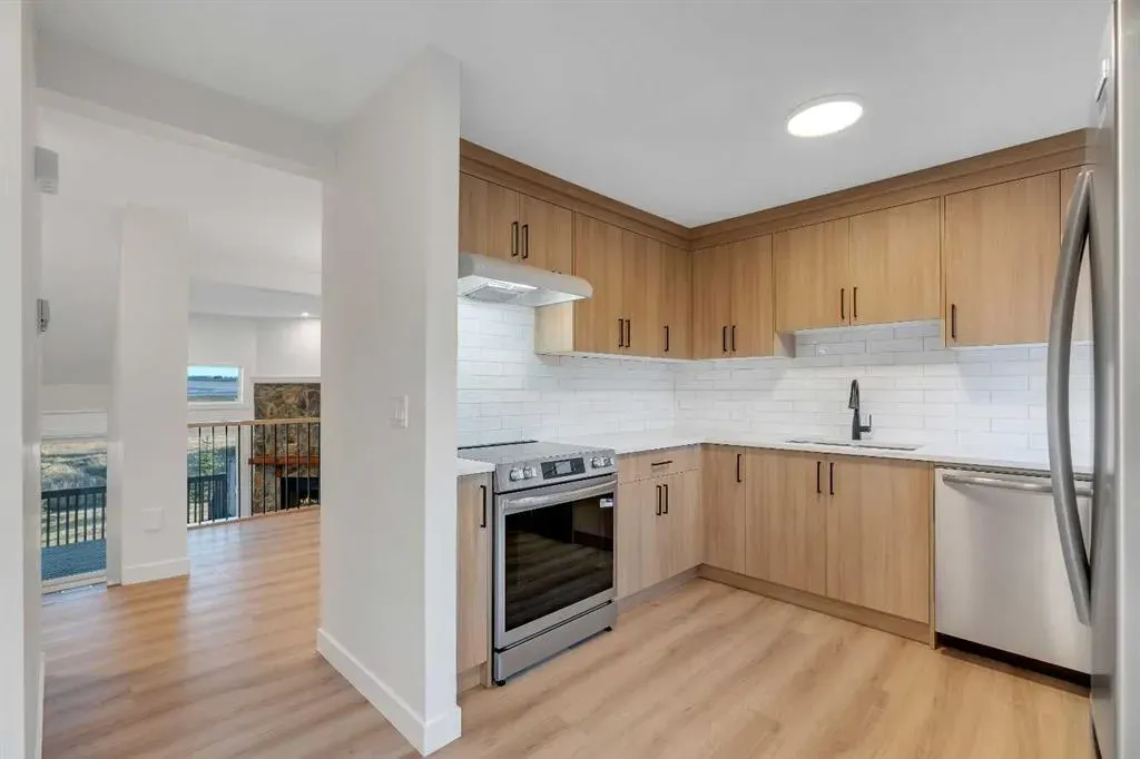 23 Glamis Drive SW, #64